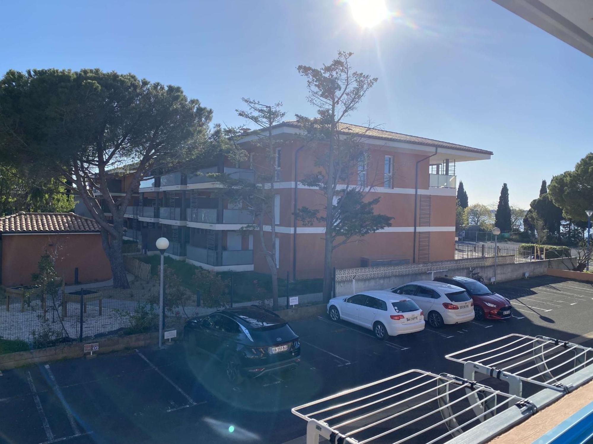Studio Confort 2* Avec 2 Parkings Prives, Proche Thermes, Calme Et Bien Equipe - Balaruc-Les-Bains - Fr-1-553-114 المظهر الخارجي الصورة